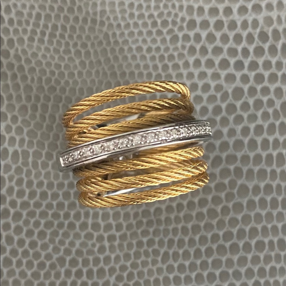 Alor diamond ring